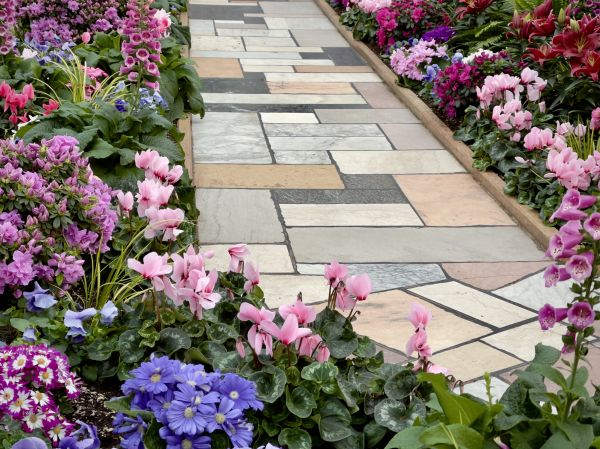 Cost of Garden Path Installation in Gig Harbor
