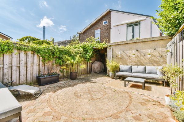 Cost of Courtyard Patio Service in Gig Harbor